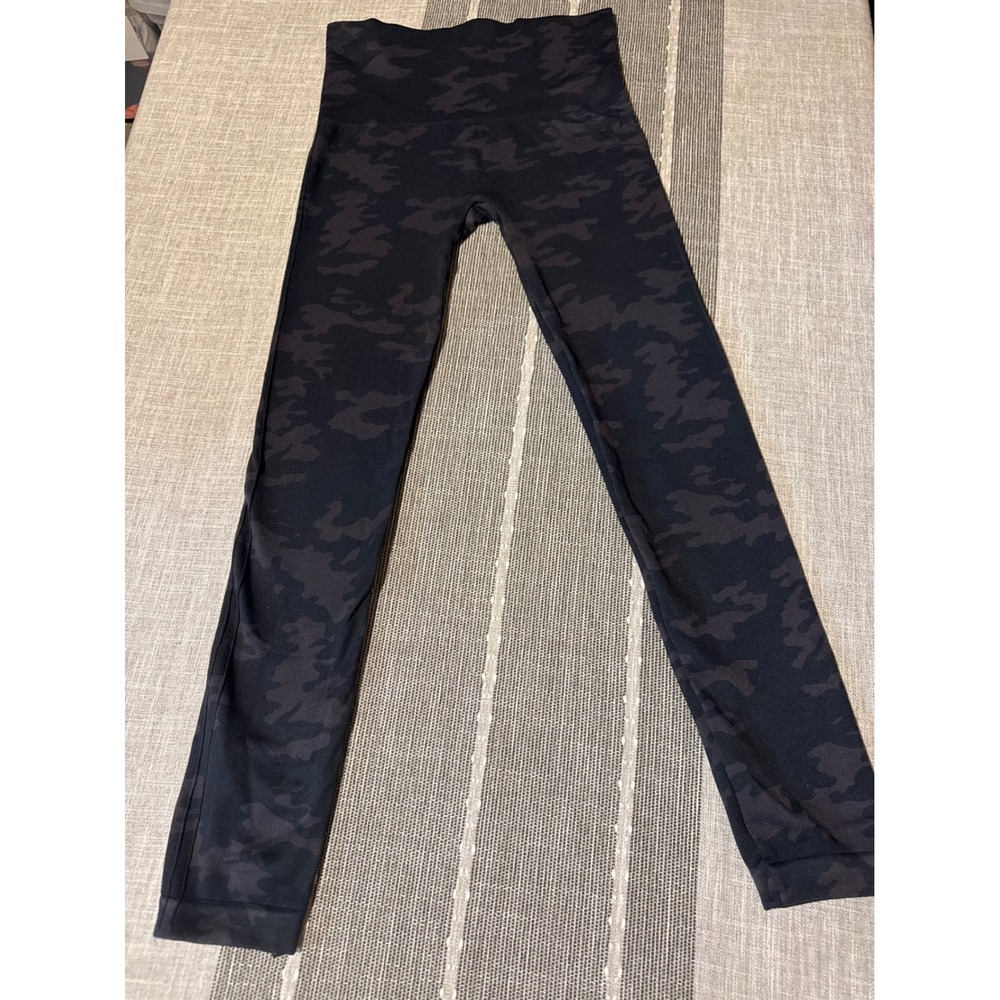 SPANX Camo Seamless Leggings High Waist Athleisure Activewear Womens M